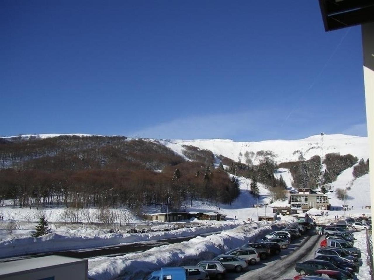 Apartment Studio Cabine Avec Balcon A Proximite Des Pistes Besse-et-Saint-Anastaise Eksteriør bilde